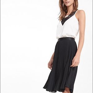 Express PETITE HIGH WAISTED PLEATED MIDI SKIRT SM